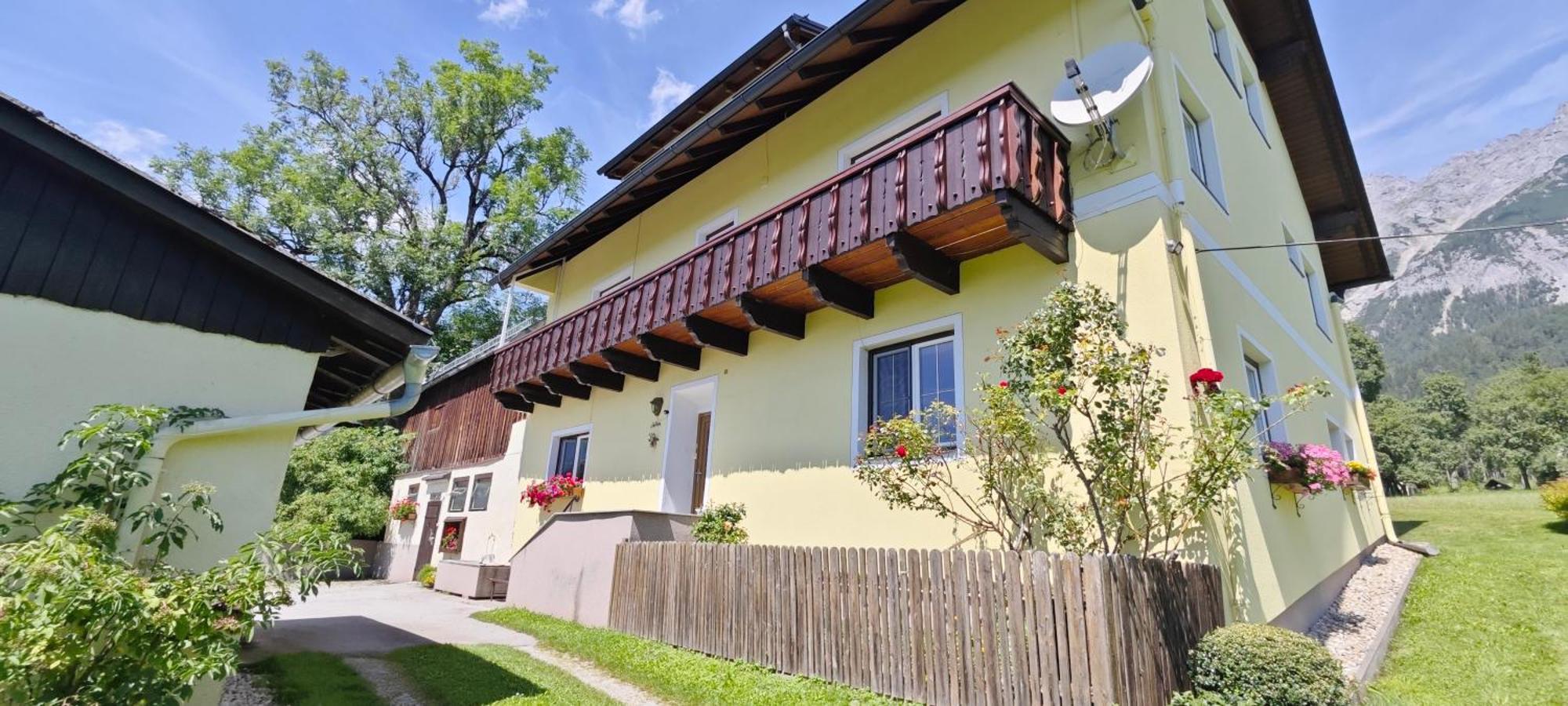 Haus Adler Casa de hóspedes Grobming Exterior foto